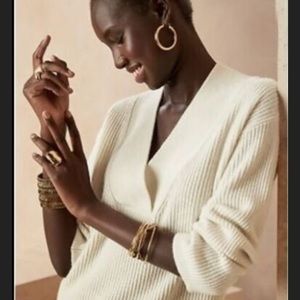 Banana Republic Italian Wool Cashmere blend Sweater